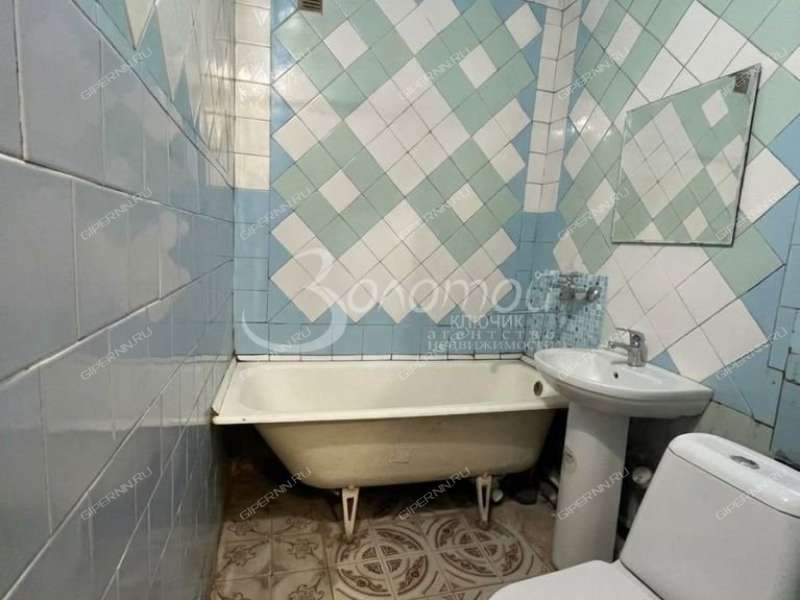 трёхкомнатная квартира на Южном шоссе дом 46а