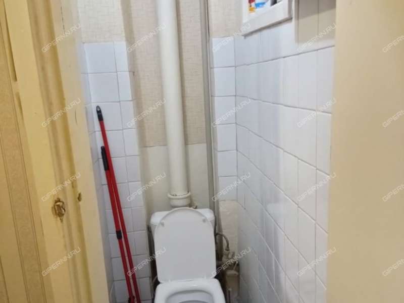 трёхкомнатная квартира на улице Добролюбова дом 7