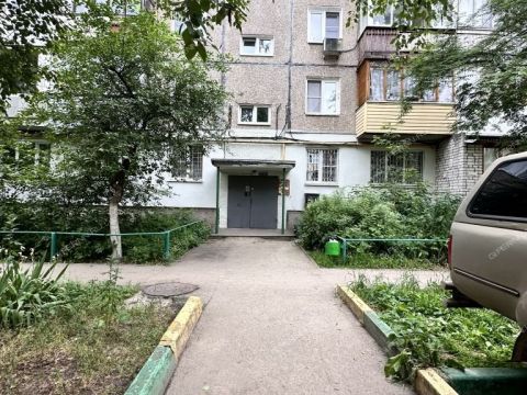 2-komnatnaya-mkr-6-y-d-41 фото