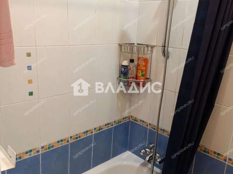 трёхкомнатная квартира на улице Ефремова дом 2