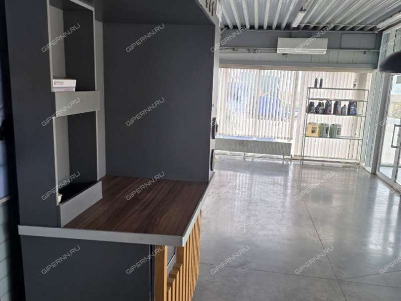 помещение под помещение свободного назначения, торговую площадь на улице Ворошилова деревня Новоликеево