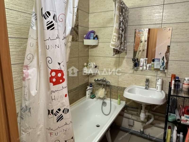 двухкомнатная квартира на улице Академика Сахарова дом 113