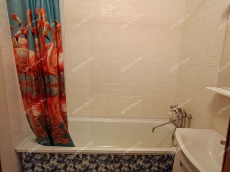 двухкомнатная квартира на улице Слепнёва дом 13/2 город Выкса