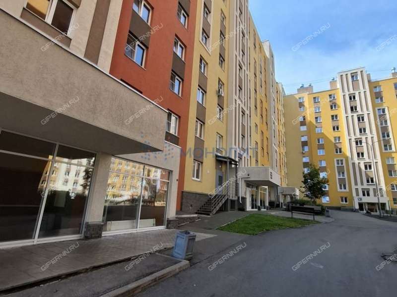 трёхкомнатная квартира на улице Романтиков дом 8