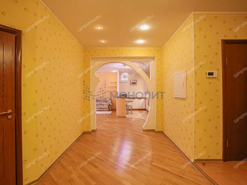 трёхкомнатная квартира в Обозном переулке дом 2