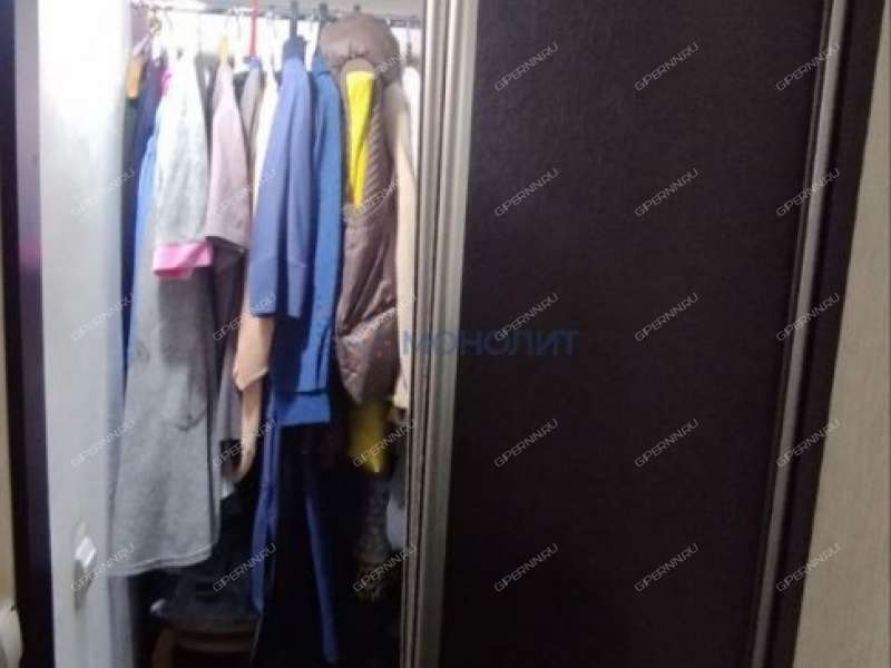 двухкомнатная квартира на Вятской улице дом 1