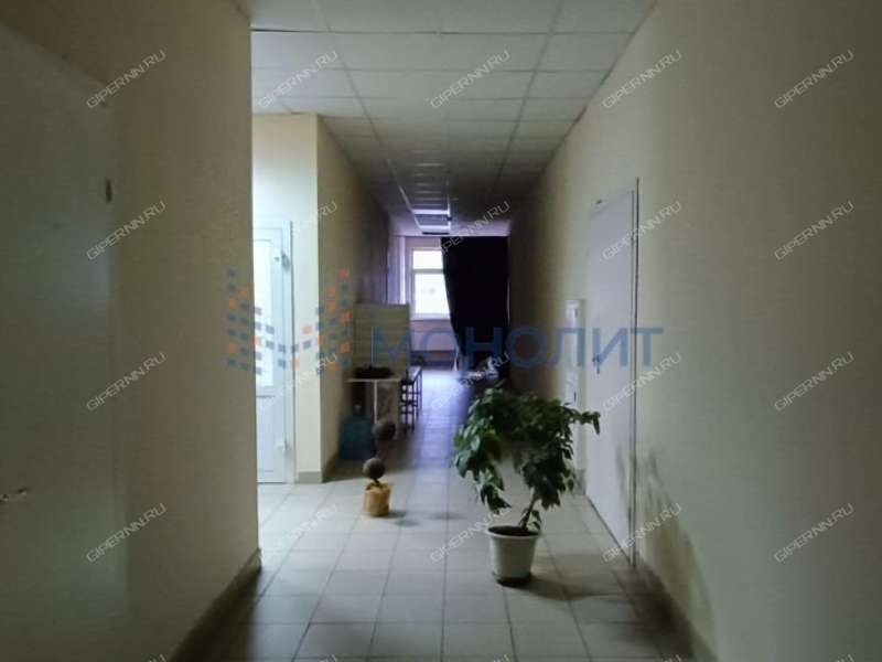 помещение под офис, торговую площадь на улице Черняховского