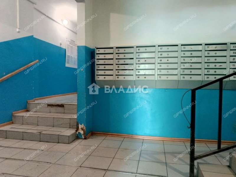 пятикомнатная квартира на проспекте Гагарина дом 119