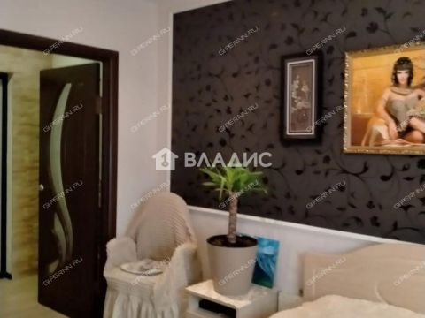 2-komnatnaya-ul-cvetochnaya-d-11 фото