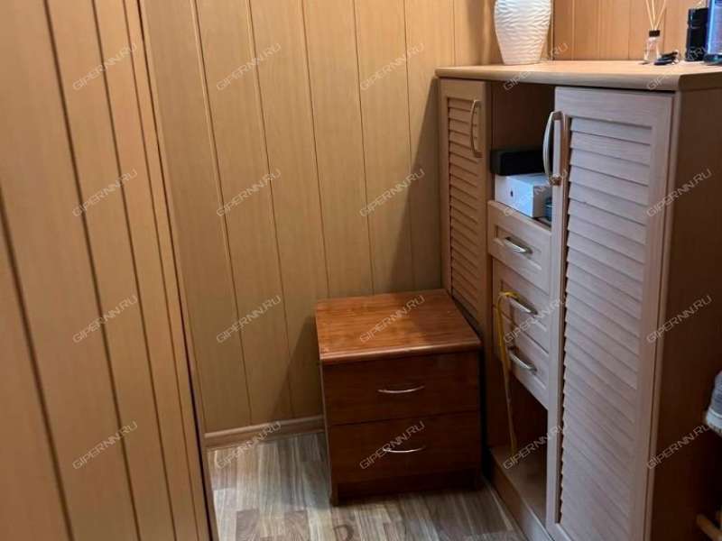 однокомнатная квартира на Октябрьской улице дом 64 город Дзержинск