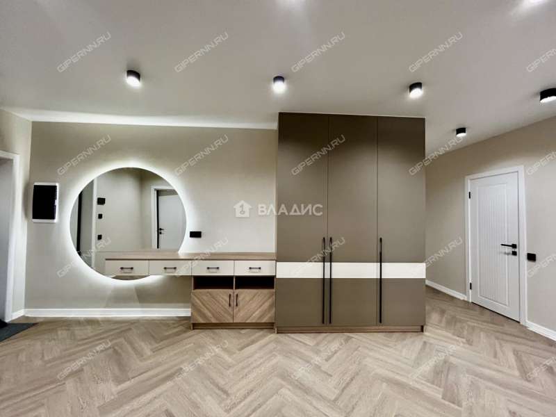 трёхкомнатная квартира на Лысогорской улице дом 89 к3