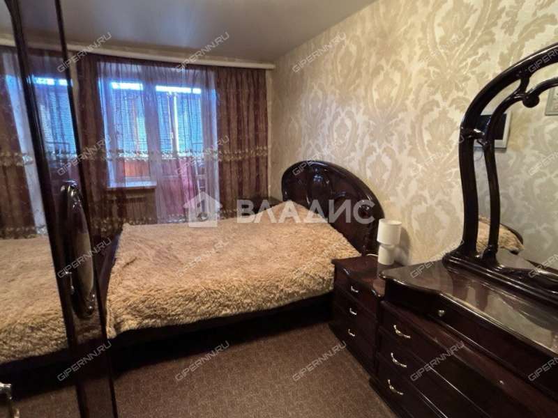 трёхкомнатная квартира на Народной улице дом 30