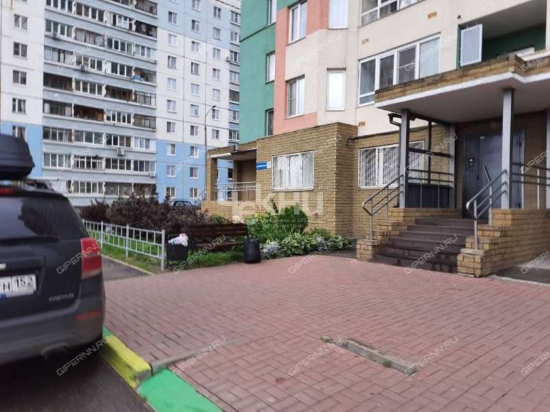 двухкомнатная квартира на улице Верхнепечёрская дом 13 к1