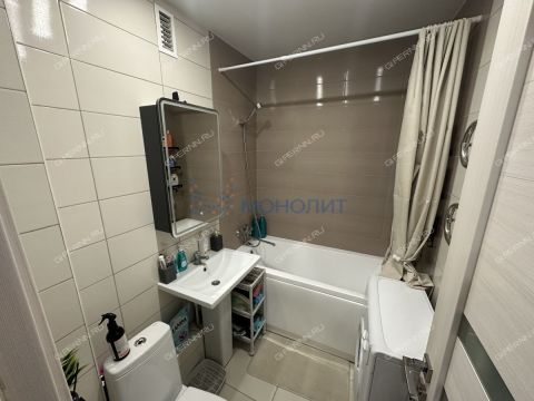 1-komnatnaya-prosp-geroev-donbassa-d-8 фото